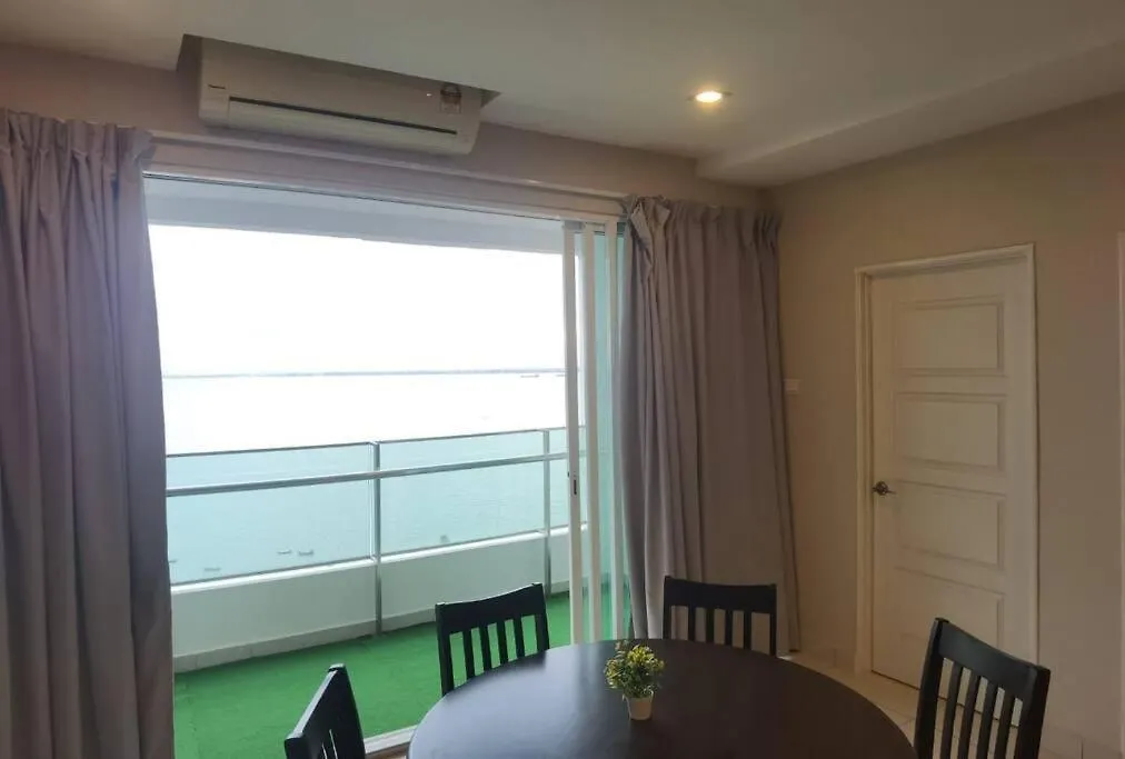 Mansion One Seaview Service Apartment X Gurney Geogetown George Town Malaysia