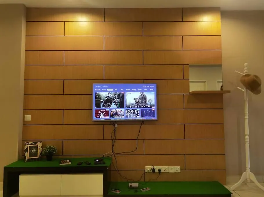 Mansion One Seaview Service Apartment X Gurney Geogetown George Town